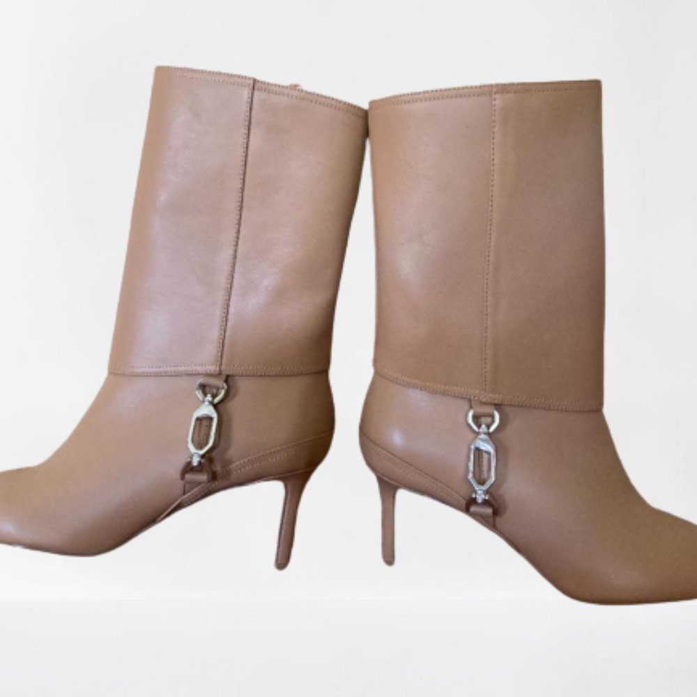 AQUATALIA boots 8.5  NEW